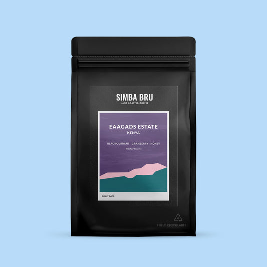 Black coffee bag with 'Simba Bru' branding on a light blue background